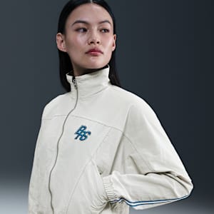 Nike Sportswear Women's Oversized Woven Jacket. Nike SG
